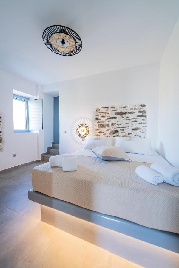 Santa Marina Syros Villa Liaropa Exterior photo